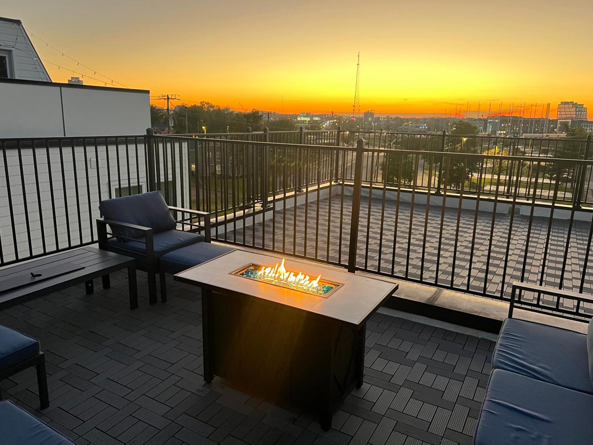 New Elevations Rooftop 5 Min To Downtown Nash Нашвілл Екстер'єр фото